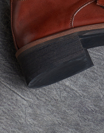 Elegantní a detailně propracovaná podpůrná letní obuv