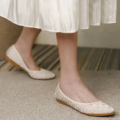 Elegantní a detailní podpůrné letní boty Flats