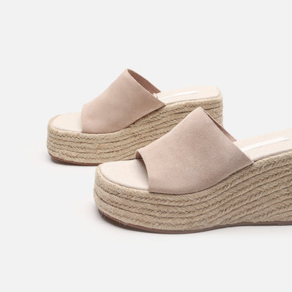 Elegantní a podpůrné ortopedické letní sandály