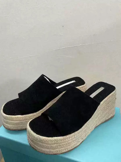 Elegantní a podpůrné ortopedické letní sandály