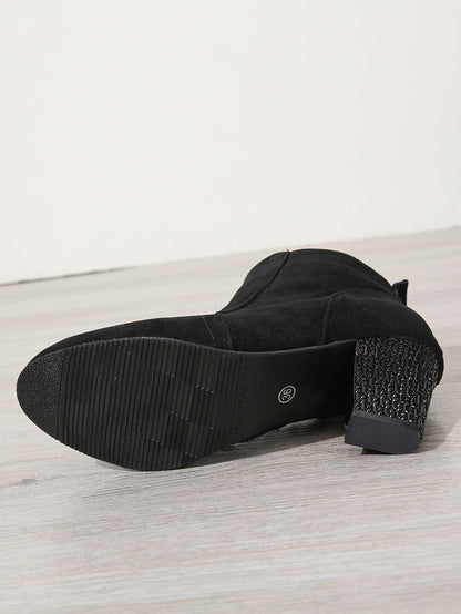 Elegantní a detailní podpůrné boty