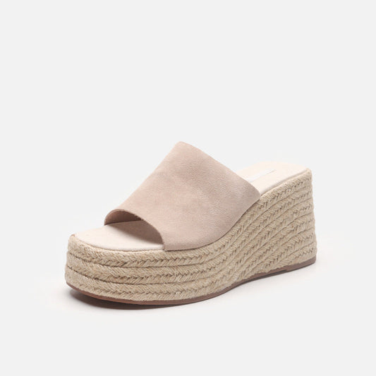 Elegantní a podpůrné ortopedické letní sandály