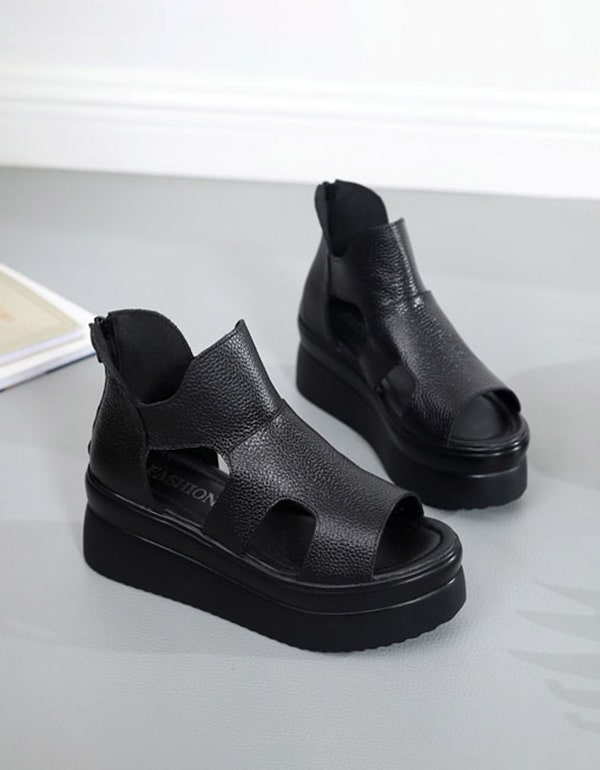 Podpůrné stylové ortopedické letní sandály