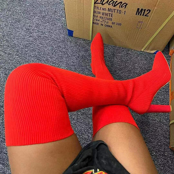 Elegantní a detailní podpůrné letní boty