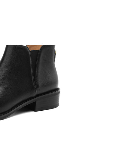 Elegantní a detailní podpůrné zimní boty