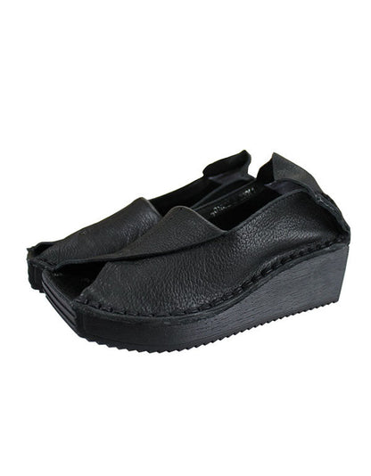 Elegantní a detailní podpůrné letní boty
