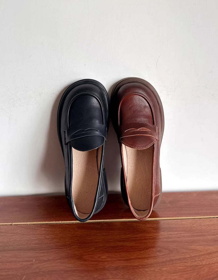 Elegantní a detailní podpůrné letní mokasíny