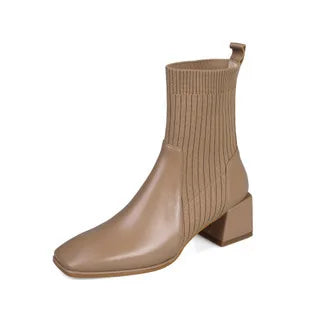 Elegantní a detailní podpůrná obuv