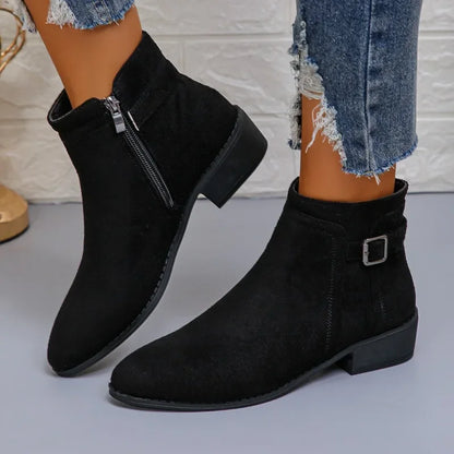 Elegantní a detailní podpůrná obuv