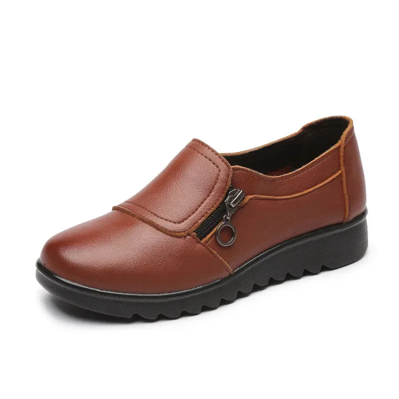 Elegantní a detailní podpůrná obuv