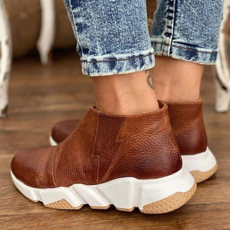 Elegantní a detailní podpůrná obuv