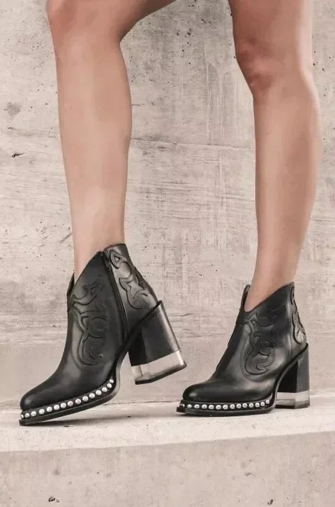Elegantní a podpůrná ortopedická obuv
