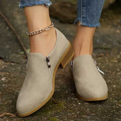 Elegantní a detailní podpůrná obuv
