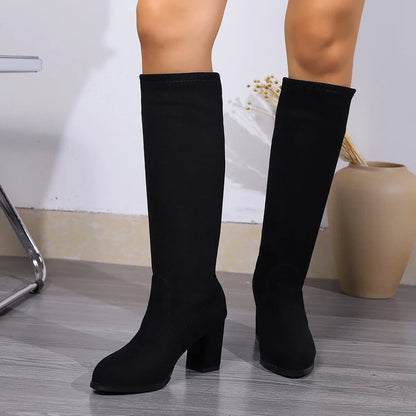 Elegantní a detailní podpůrné boty