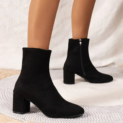 Elegantní a detailní podpůrná obuv