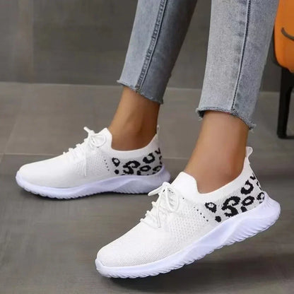 Elegantní a detailní podpůrná obuv