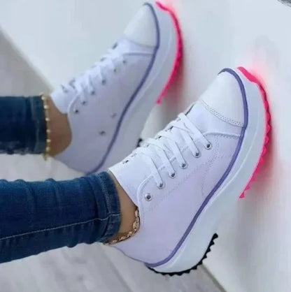 Elegantní a detailní podpůrná obuv