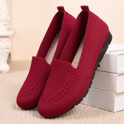 Elegantní a detailní podpůrné letní boty