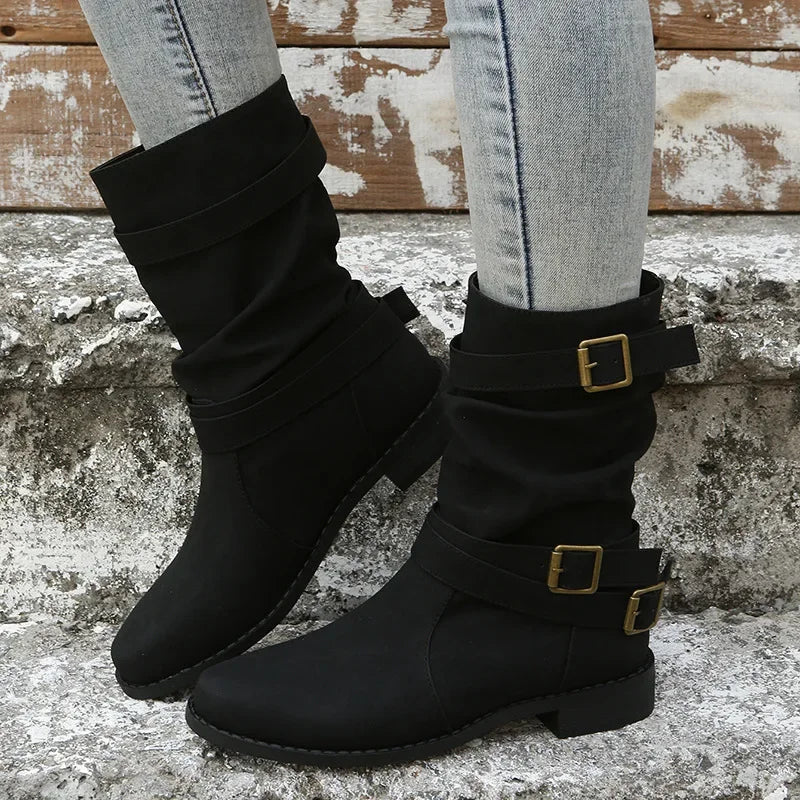 Elegantní a detailní podpůrná obuv