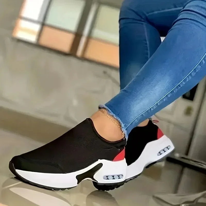 Univerzální a podpůrná ortopedická obuv