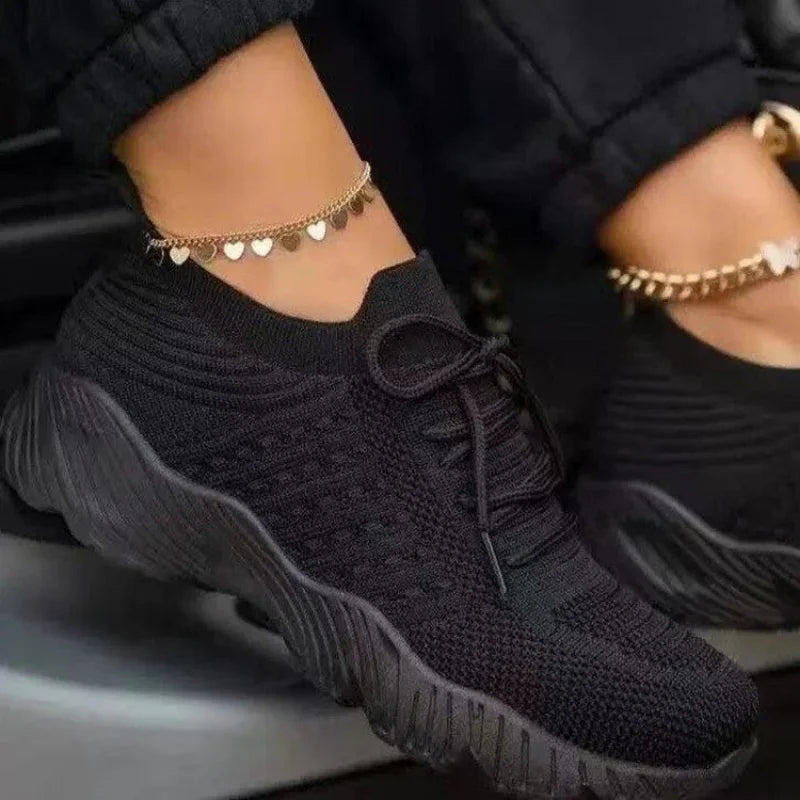 Elegantní a detailní podpůrná obuv