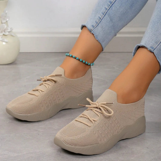 Elegantní a detailní podpůrná obuv