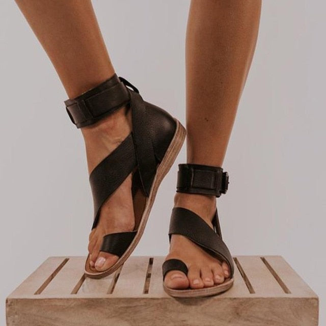 Elegantní a podpůrné ortopedické zimní sandály