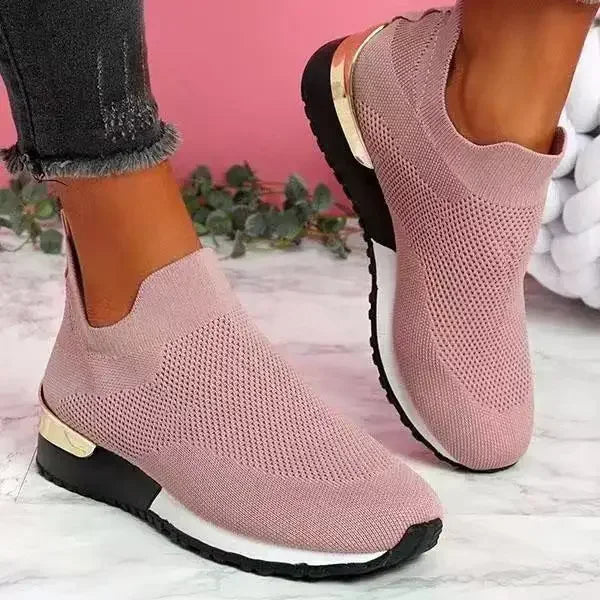 Elegantní a detailní podpůrná obuv