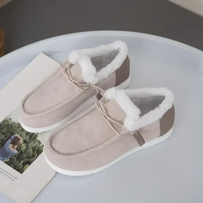Elegantní a detailní podpůrná obuv