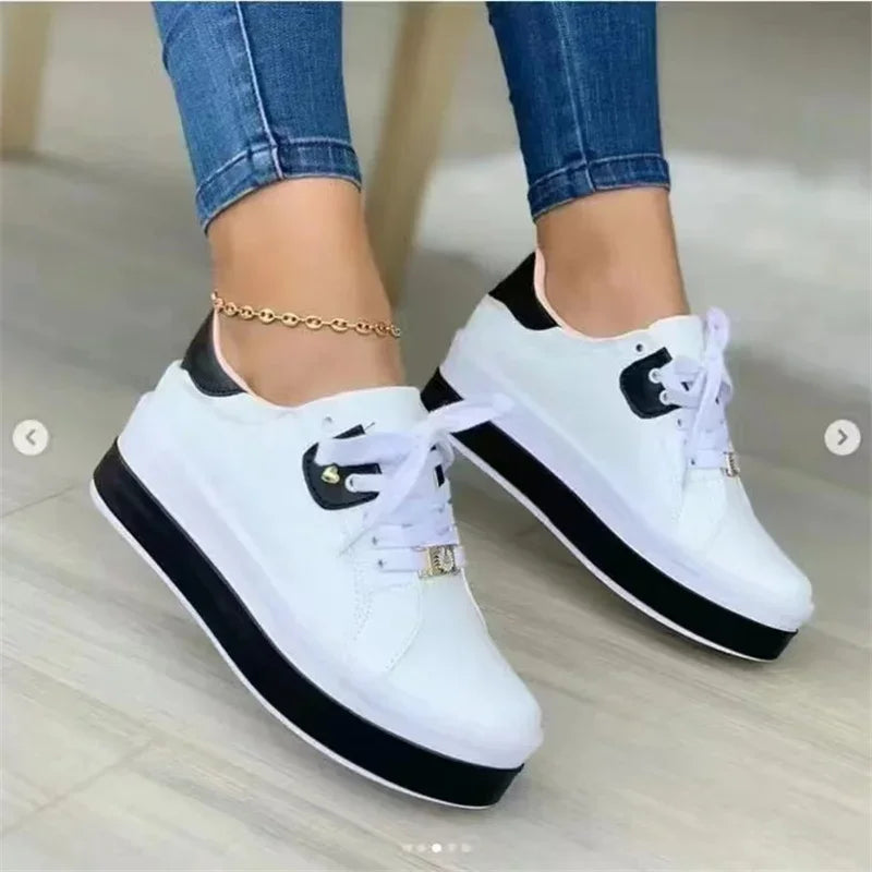 Elegantní a detailní podpůrná obuv