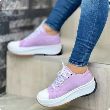 Elegantní a detailní podpůrná obuv