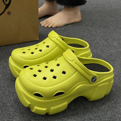 Podpůrné a módní ortopedické sandály