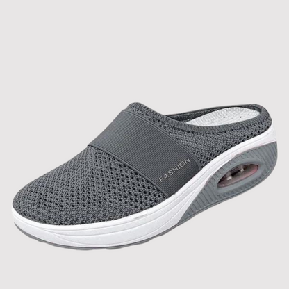 Moderní a podpůrné ortopedické letní tenisky