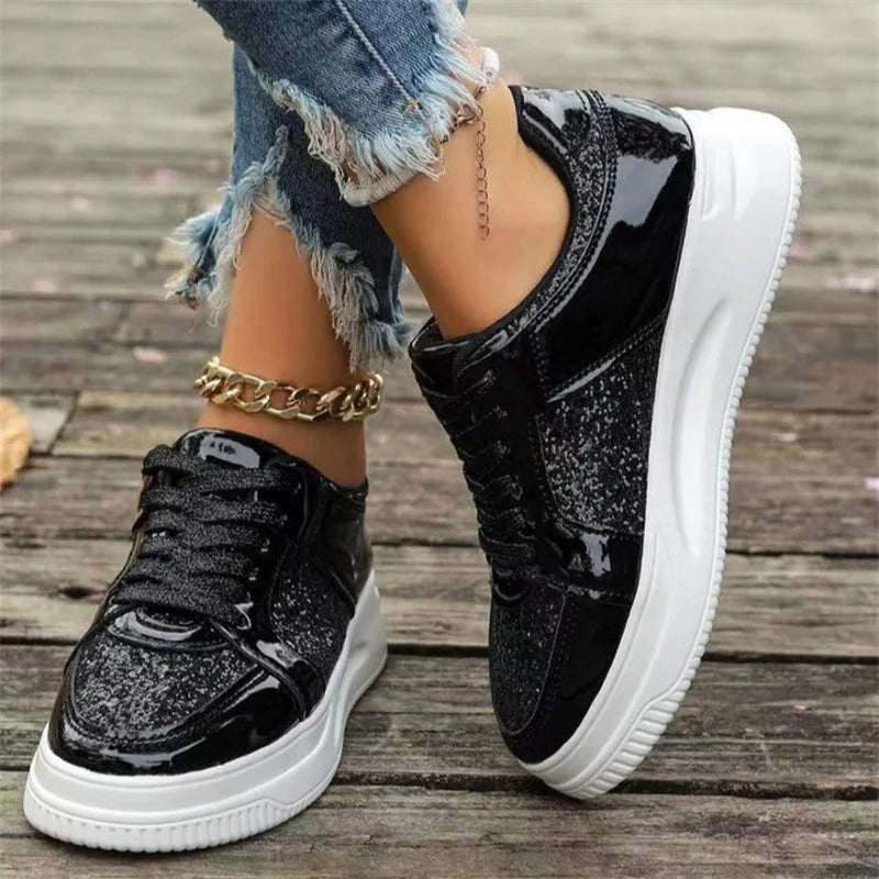 Elegantní a detailní podpůrná obuv