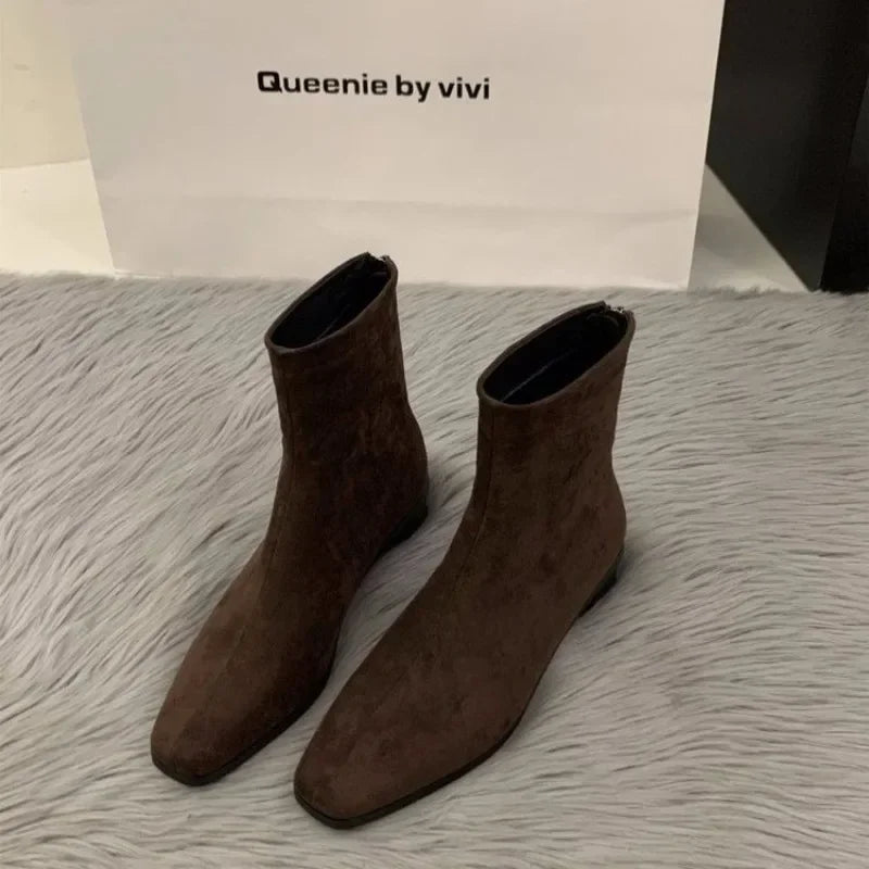Módní a podpůrná ortopedická obuv