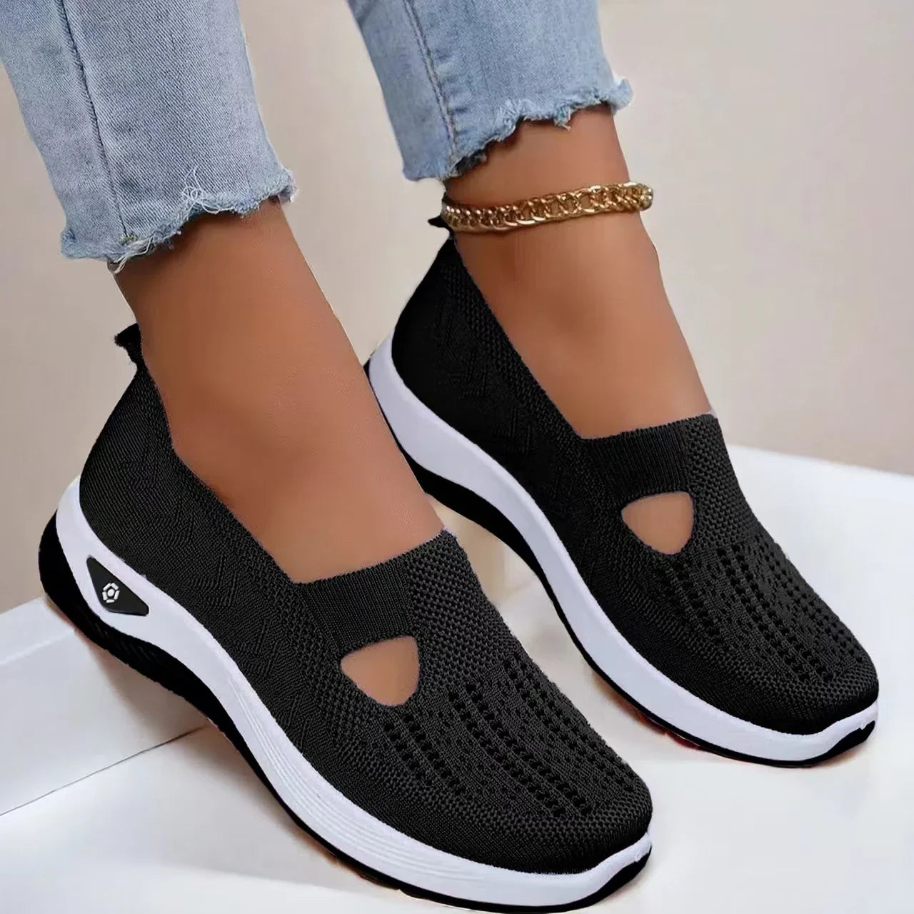 Podpůrné a stylové ortopedické sandály