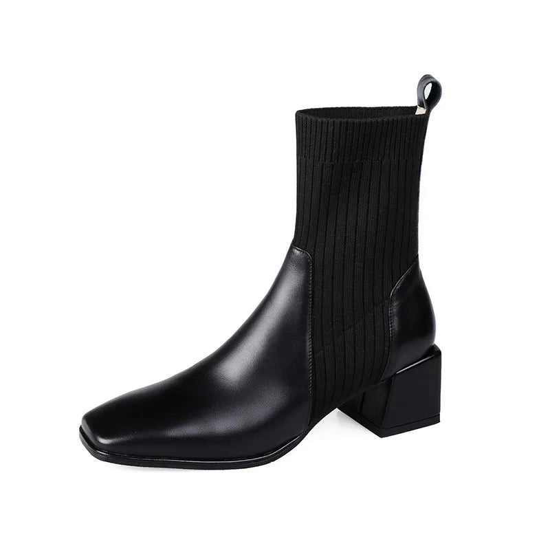 Elegantní a detailní podpůrná obuv