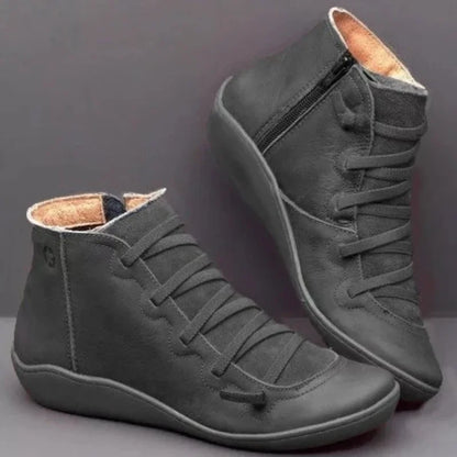 Elegantní a detailní podpůrná obuv