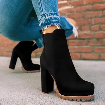 Elegantní a detailní podpůrná obuv