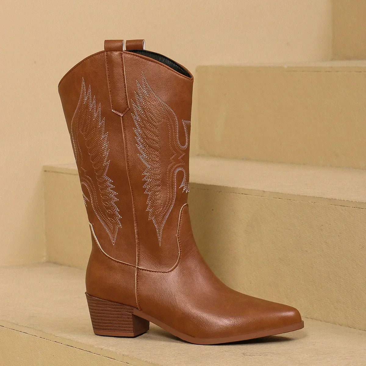 Elegantní a detailní podpůrná obuv