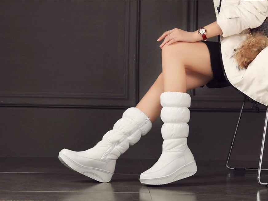 Elegantní a detailní podpůrné letní boty