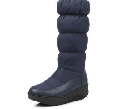 Elegantní a detailní podpůrné letní boty