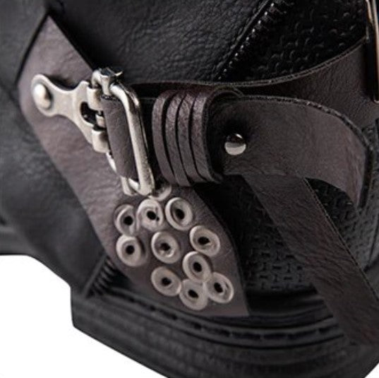 Elegantní a detailní podpůrné boty