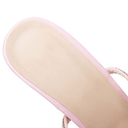 Přizpůsobené a pohodlné ortopedické letní sandály