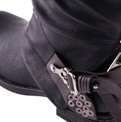 Elegantní a detailní podpůrné boty