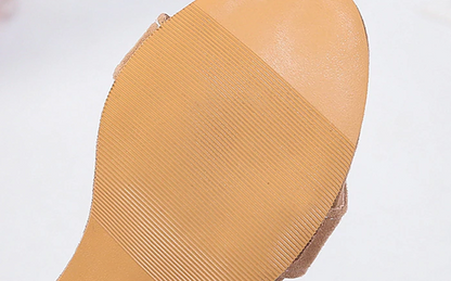 Módní a podpůrné ortopedické letní sandály
