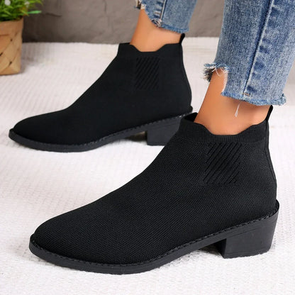 Elegantní a detailní podpůrná obuv