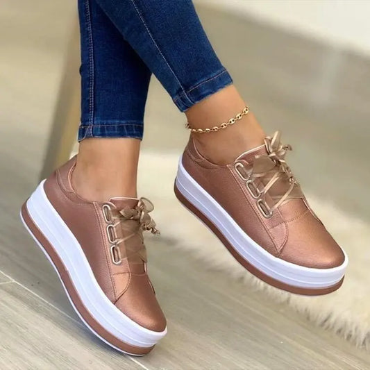 Elegantní a detailní podpůrná obuv