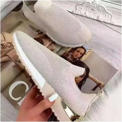 Elegantní a detailní podpůrná obuv