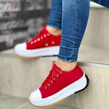 Elegantní a detailní podpůrná obuv